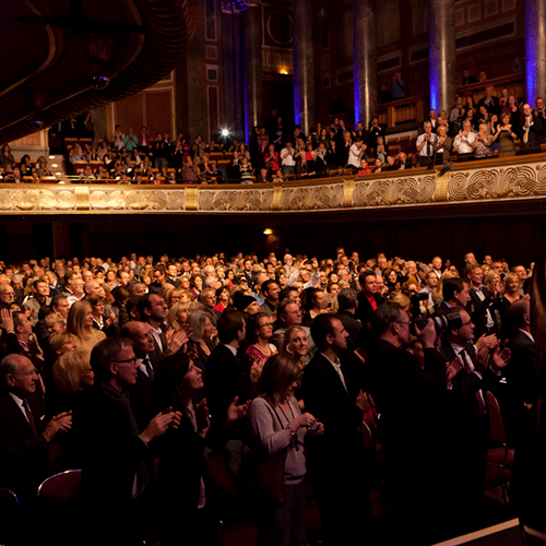 Zuschauer im Großen Saal